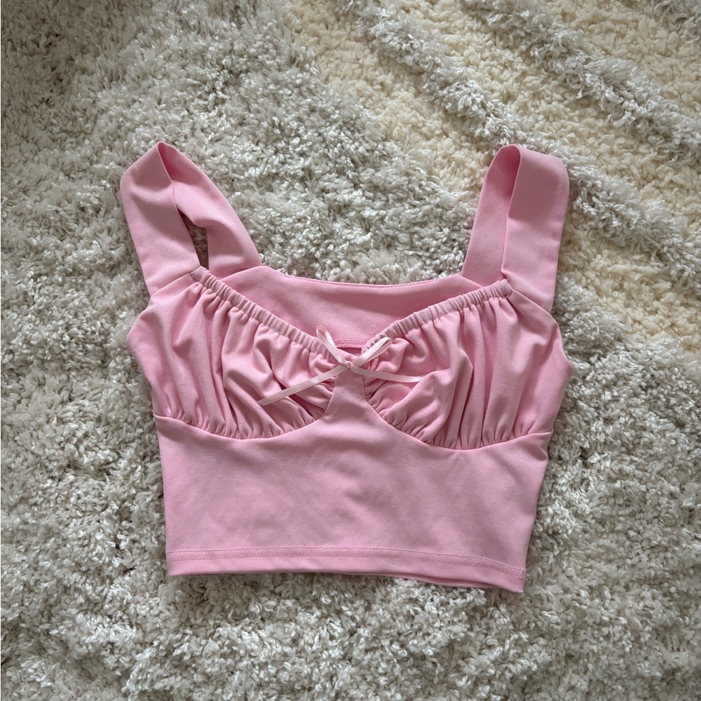 Pink XS Barbie-core crop top